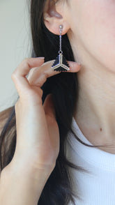 ARROW EARRINGS