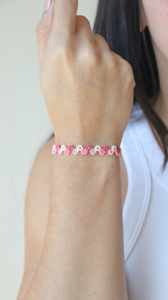 PINK BLOSSOM BRACELET – Zophy Store